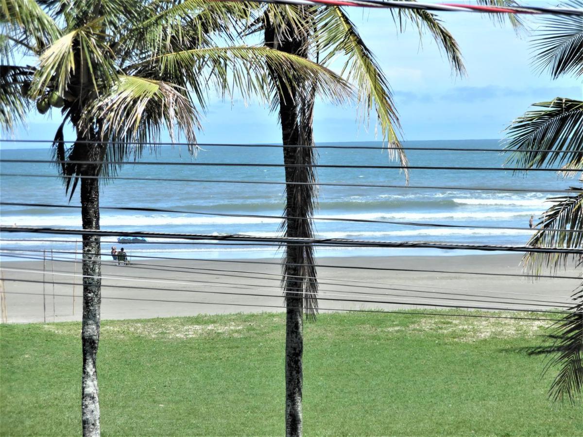 Apto Aluguel Na Temporada Pe Na Areia Peruibe Sp Экстерьер фото